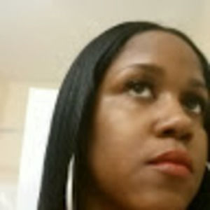 Meet your Posher, Yolanda